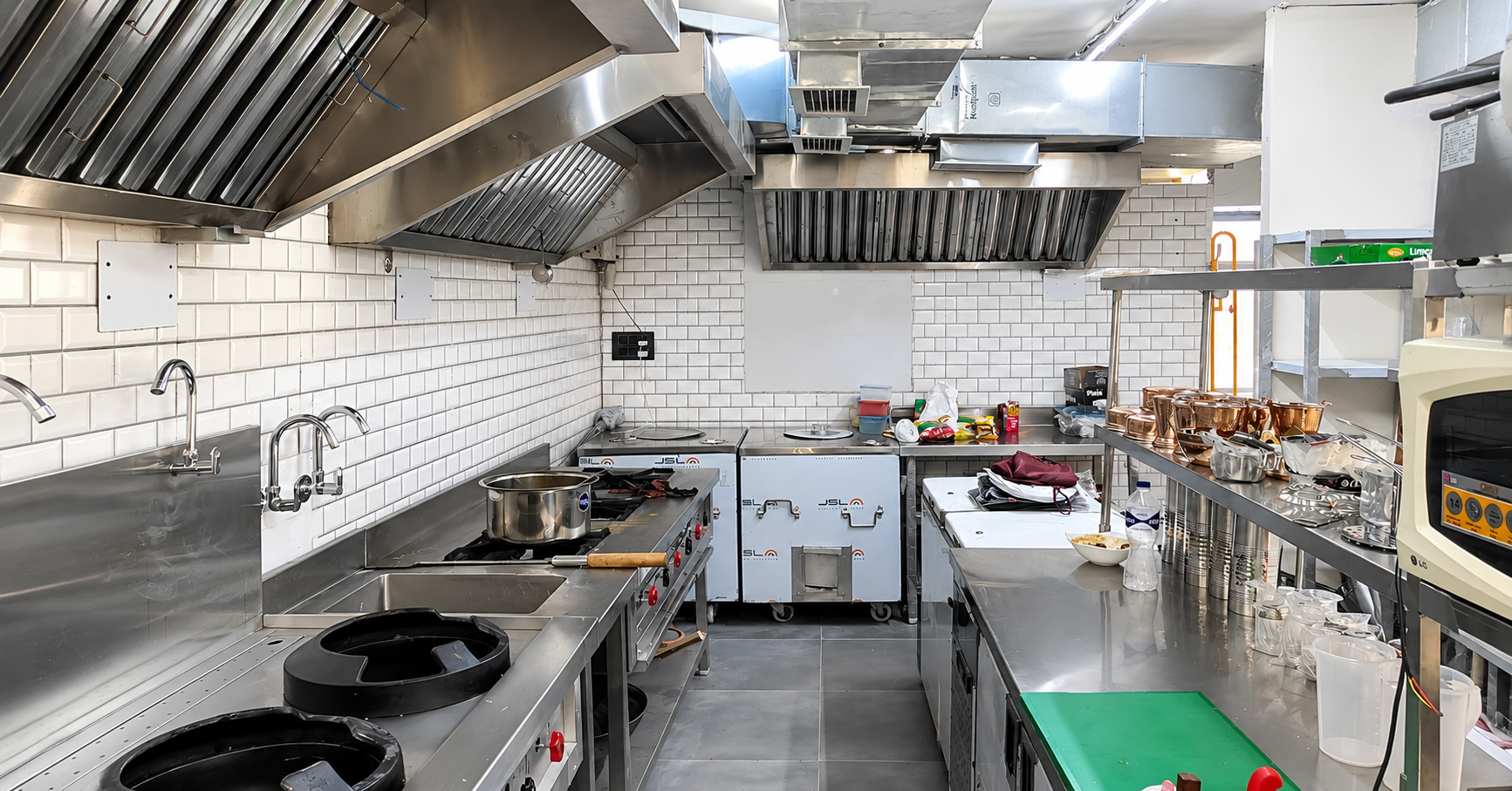 Restaurant Kitchen Equipment Delhi: Quality Equipment Guide